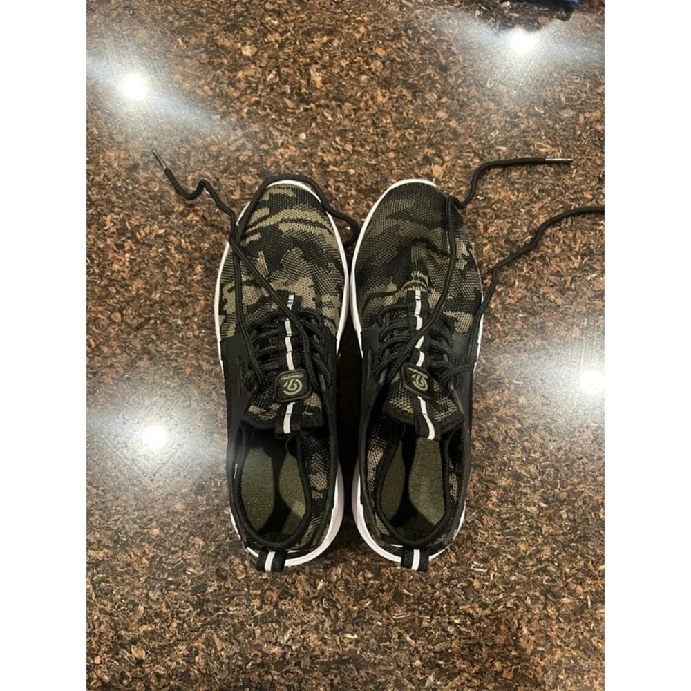 Champion C9 Womens Camo Running Shoes Green Black Sneakers Size 5 F18506278